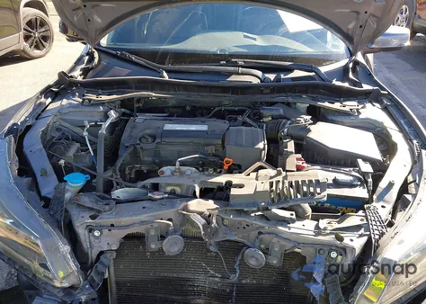 2015 Honda Accord Ex-L z USA, uszkodzony, nr VIN 1HGCR2F89FA120010